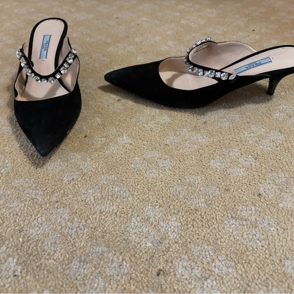 Elegant Prada Size 7.5 Black Mules with Rhinestone Detail - Picture 2 of 3